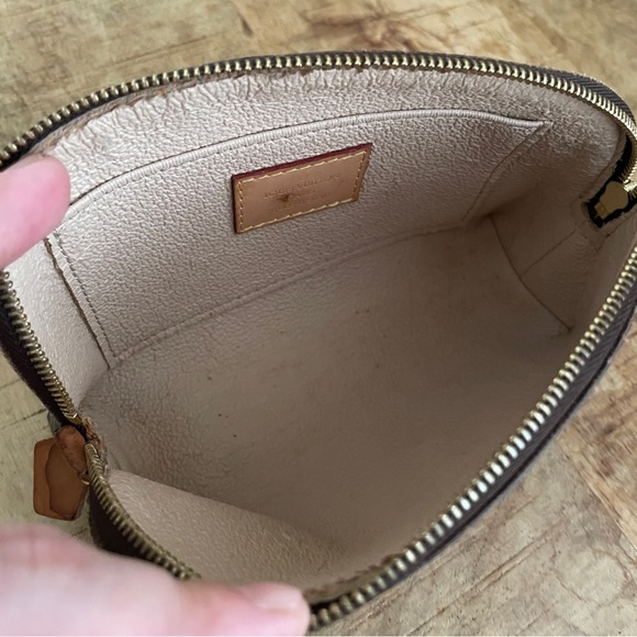 Louis Vuitton Cosmetic Pouch PM Monogram Canvas Travel Pouchette Clutch M47515 - Picture 6 of 12